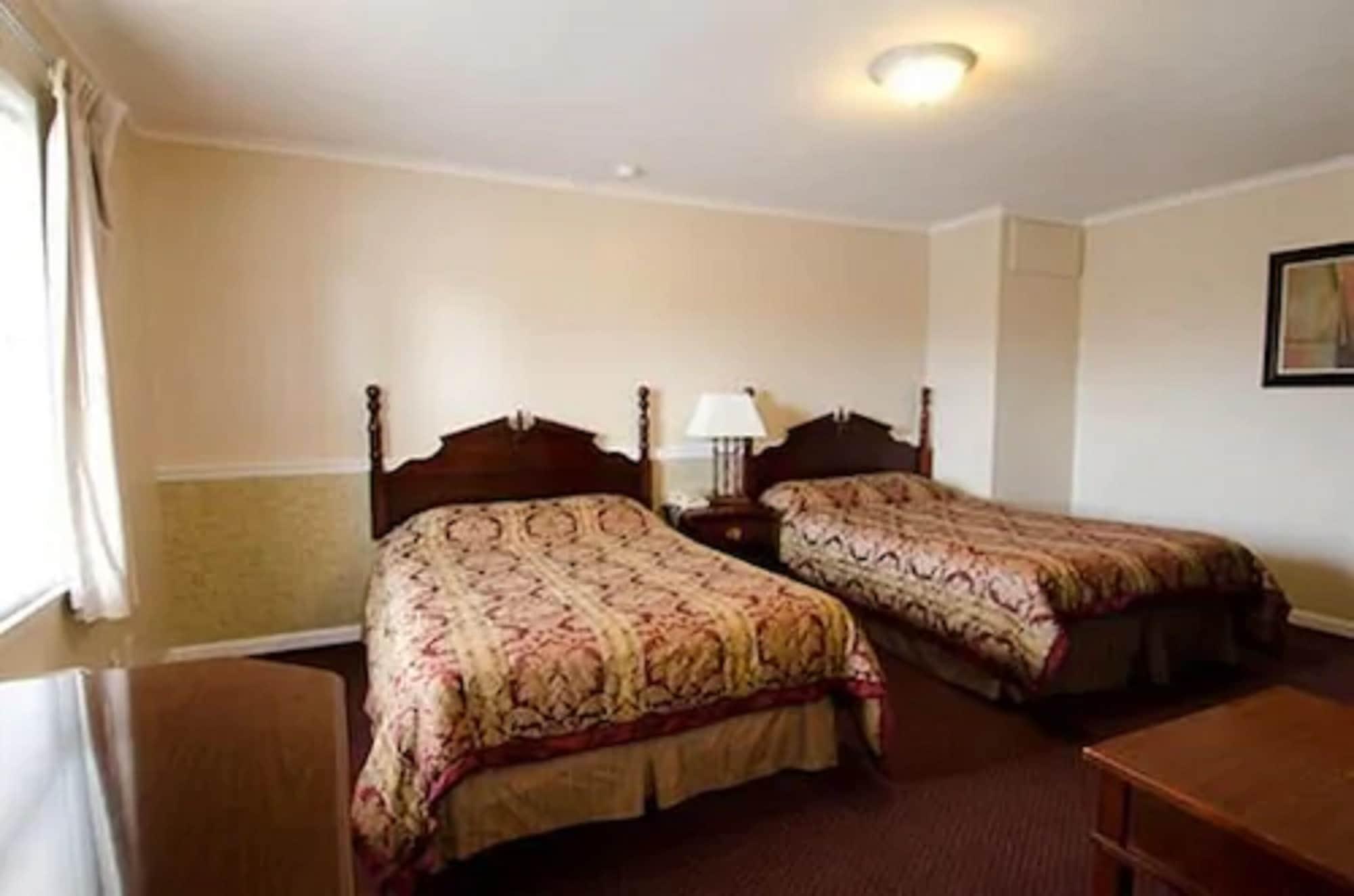 Alpine Inn & Suites Рокфорд Екстер'єр фото