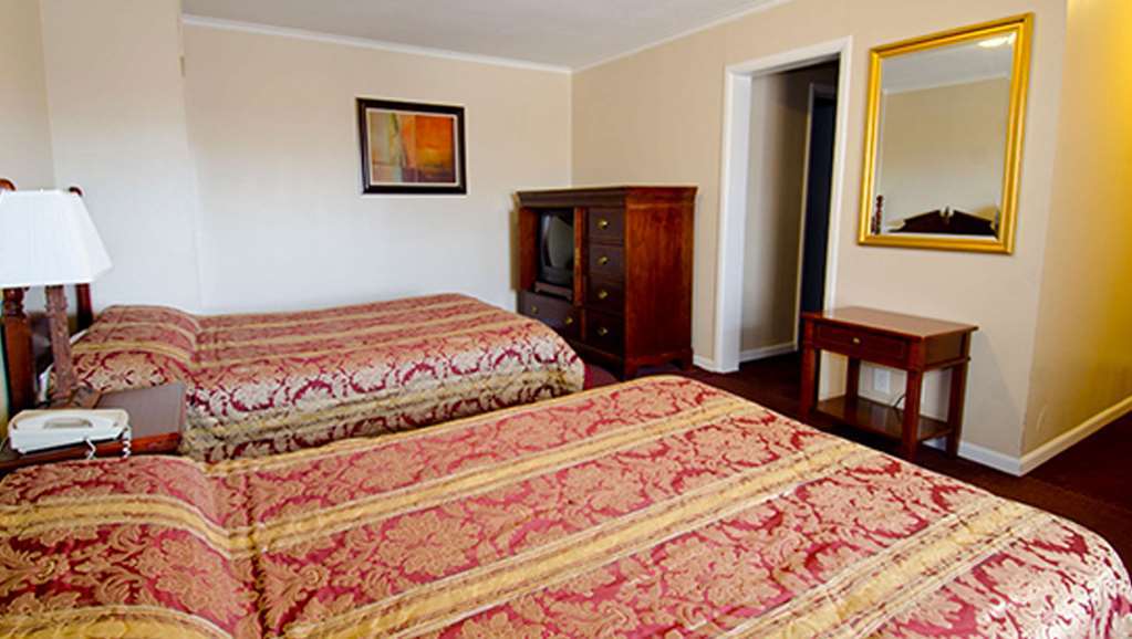 Alpine Inn & Suites Рокфорд Номер фото